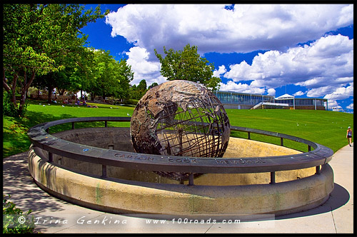 Мемориал Джеймса Кука, The Captain James Cook Memorial, Озеро Берли Гриффин, Burley Griffin Lake, Канберра, Canberra, Австралийская столичная территория, ACT, Австралия, Australia