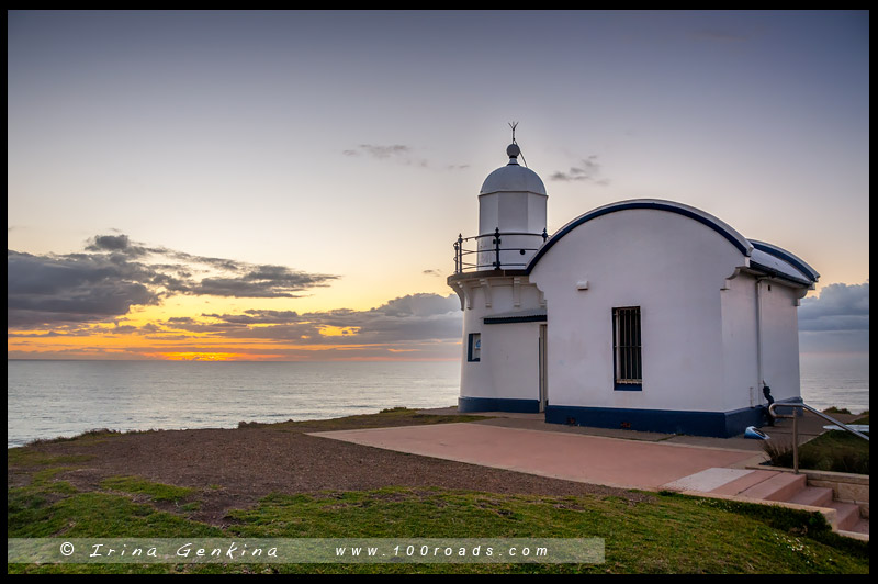 Напрвляющий маяк, Маяк Точка направления, Tacking Point Lighthouse, Порт Маккуори, Port Macquarie, Новый Южный Уэльс, New South Wales, Австралия, Australia