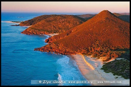 Пляж Зенит и Поинт Стефенс, Zenith beach and Point Stephens, юго-восточная смотровая площадка, Вершина мыса Томари, Tomaree Head, Бухта Нельсона, Nelson Bay, Порт Стивенс, Порт Стефенс, Port Stephens, Новый Южный Уэльс, NSW, Австралия, Australia