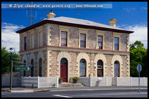 Здание отделения Национального Банка в Пеноле, Penola National Bank Building, Пенола, Penola, Южная Австралия, South Australia, SA, Австралия, Australia