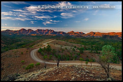 Смотровая площадка Крутой гребень, Razorback Lookout, Долина Бунеру, Bunyeroo Valley, Северная цепь гор Флиндерс, Northern Flinders Ranges, Аутбек, Аутбэк, Outback, Южная Australia, South Australia, Австралия, Australia