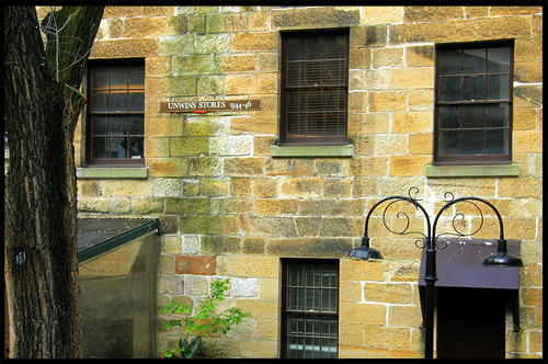 Двор Магазинов Анвин, Courtyard of Unwins Stores, Район Рокс, Скалы, The Rocks, Сидней, Sydney, Австралия, Australia Двор Магазинов Анвин, Courtyard of Unwins Stores, Район Рокс, Скалы, The Rocks, Сидней, Sydney, Австралия, Australia