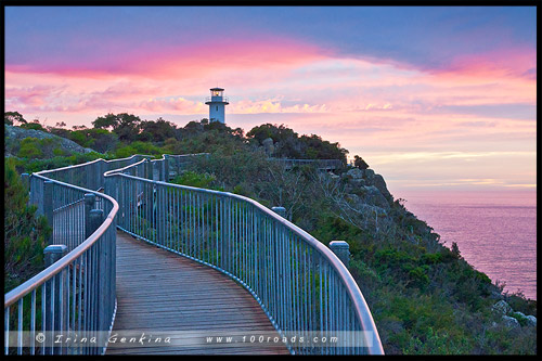Маяк мыса Турвиль, The Cape Tourville Lighthouse, Тасмания, Tasmania, Австралия, Australia
