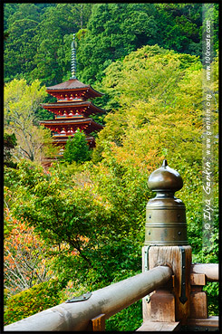 Храм Хасе-дера, Hase-dera, 長谷寺, городок Сакураи, Sakurai-shi, 桜井市, префектура Нара, Nara-ken, 奈良県, регион Кансай, Kansai, Хонсю, Honshu Island, 本州, Япония, Japan, 日本