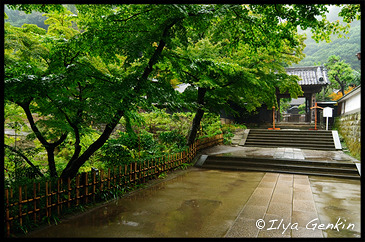 Ворота, Gate, Храм Энгаку-дзи, Engaku-ji, Камакура, Kamakura, 鎌倉市, Kanagawa Prefecture, Канагава, 神奈川県, Регион Канто, Kanto Region, 関東地方, Хонсю, Honshu Island, 本州, Япония, Japan, 日本