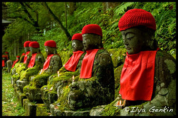 Нараби-Дзидзо, Narabi-jizo, Бакэ-Дзидзо, Bake-jizō, Никко, Nikko, 日光, Регион Канто, Kanto Region, 関東地方, Хонсю, Honshu Island, 本州, Япония, Japan, 日本