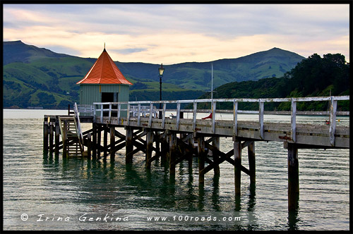 Городской пирс, Акароа, Akaroa, Район Кентербери, Canterbury, Южный остров, South Island, Новая Зеландия, New Zealand