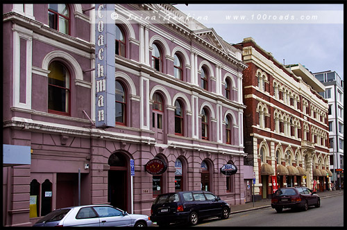 Здания по улице Глостер (Gloucester St), Крайстчёрч, Christchurch, Южный остров, South Island, Новая Зеландия, New Zealand