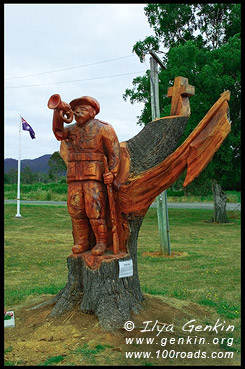 Мемориал солдатам погибшим на Первой Мировой Войне, Legerwood Carved Memorial Trees, Legerwood, Тасмания, Tasmania, Австралия, Australia