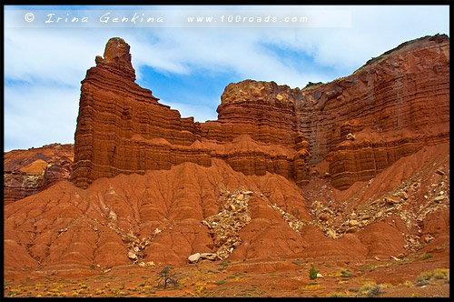 Скала Дымоход, Скала Камин, Chimney Rock, Парк Капитол Риф, Capitol Reef Nanional Park, Юта, Utah, США, USA, Америка, America