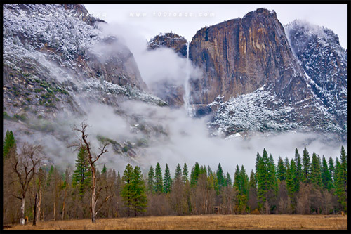 Водопад Йосемити, Yosemite Fall, Национальный парк Йосемити, Yosemite National Park, Калифорния, California, СЩА, USA, Америка, America