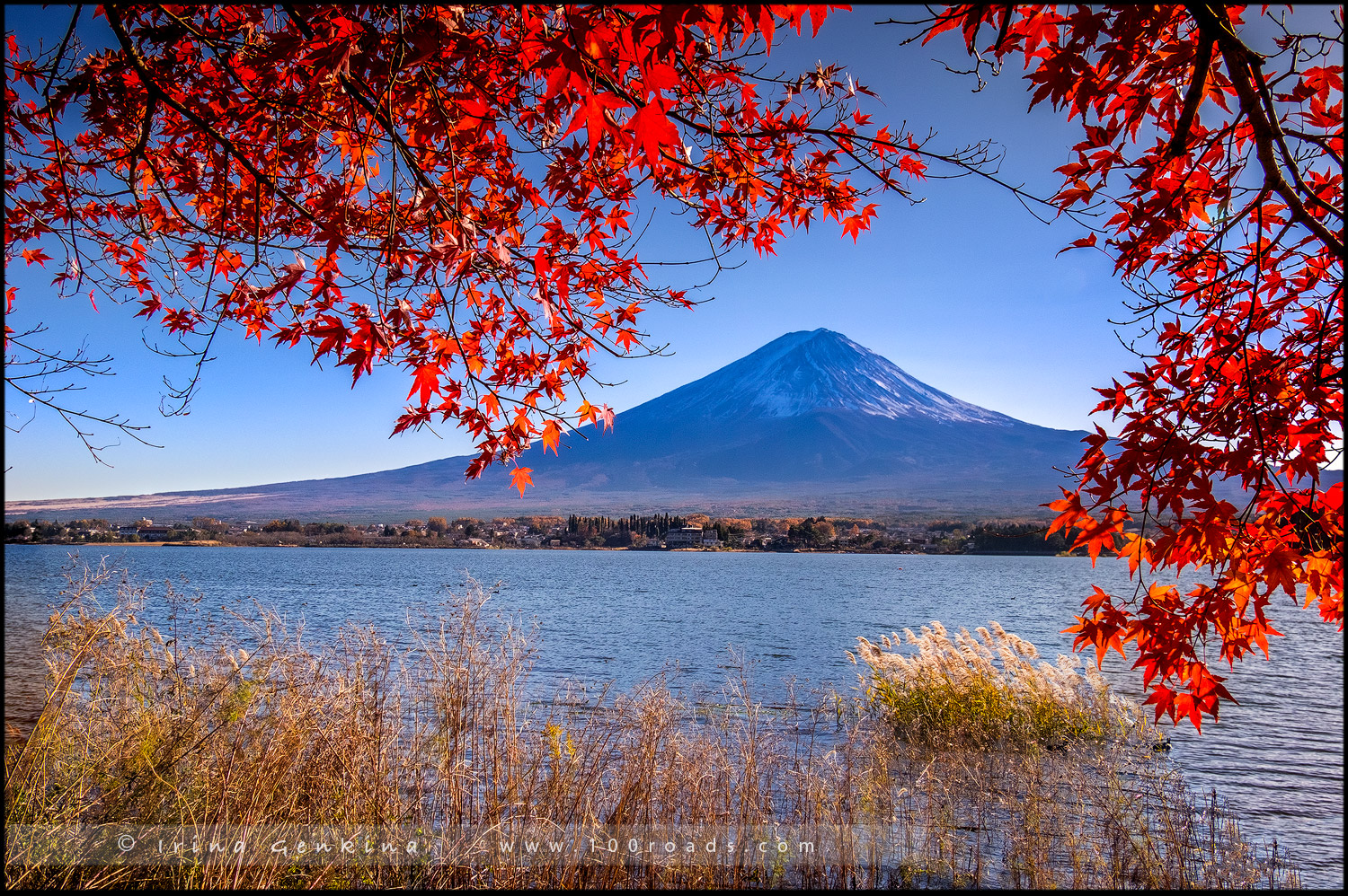Вид на гору Фудзи (富士山), Кавагутико (河口湖 / Kawaguchiko), Япония (Japan)