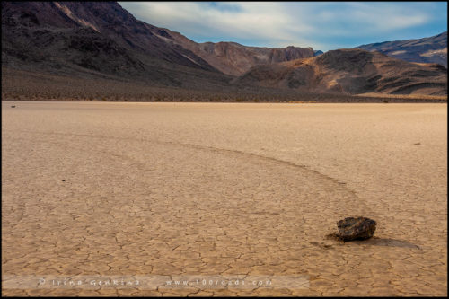 Рейстрейк Плайя, Racetrack Playa, Долина Смерти, Death Valley, Калифорния, California, СЩА, USA, Америка, America