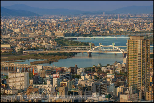 Высотный комплекс Умеда, Умэда Скай Билдинг, Umeda Sky Building, 梅田スカイビル, Осака, Osaka, 大阪, регион Кансай, 関西地方, Kansai, 関西, Хонсю, Honshu Island, 本州, Япония, Japan, 日本