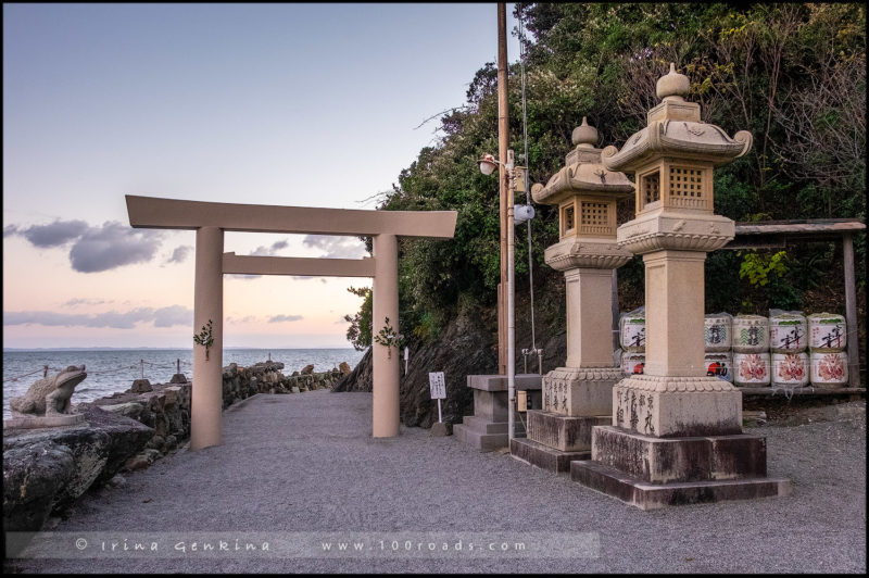 Meoto-Iwa, Wedded Rocks, Скалы-супруги, Меото-Ива, 夫婦岩, Мие, Миэ, Mie, 三重県, Japan, Япония, 日本